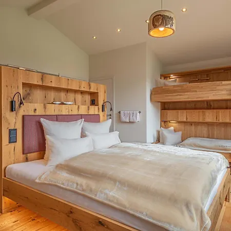 Chalet Graenobel *
